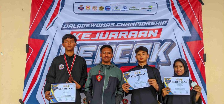 Pencak Silat SMK Bina Taruna Purwokerto dalam Ajang Baladewomas Championship 2024